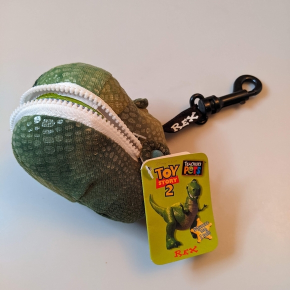 VTG Disney Toy Story 2 REX Plush Keychain Zip Riddle Book - Picture 5 of 7